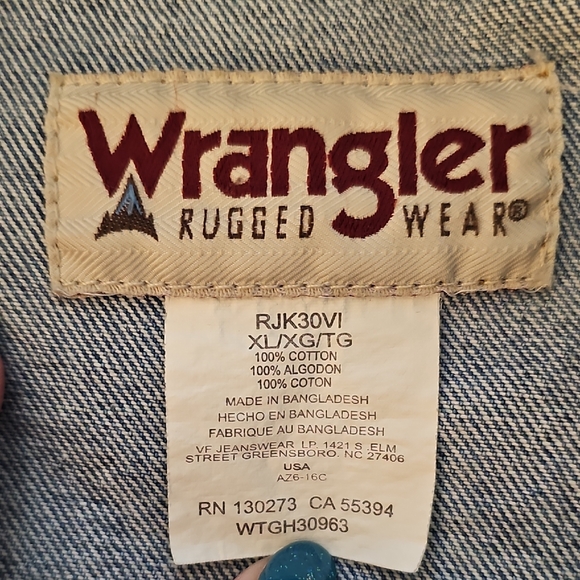 Men's Jean Jacket - Picture 14 of 16